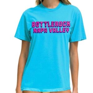 AVIATOR NATION X BOTTLEROCK 2025 TEE - NEON BLUE